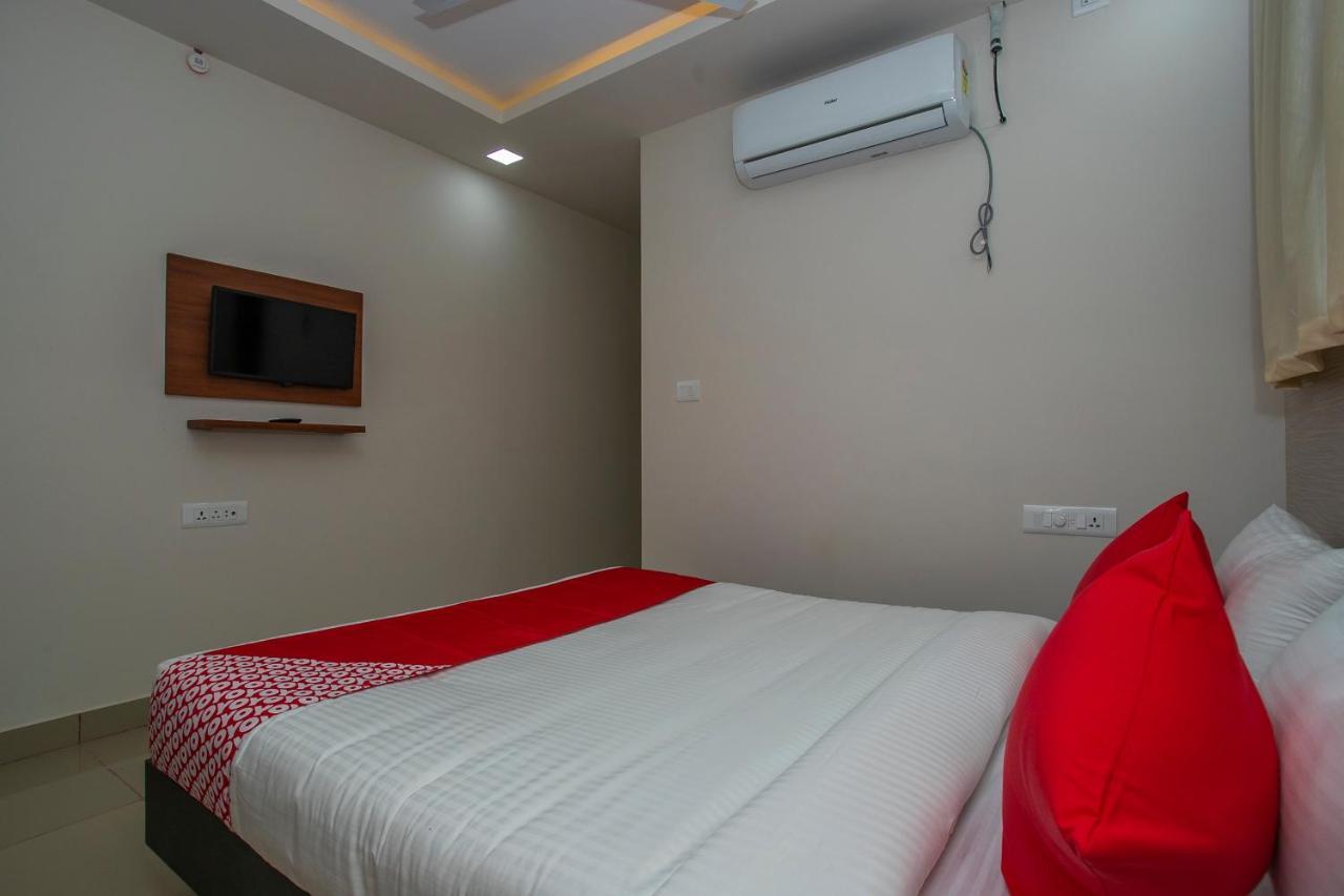 Hotel O Varcity Phi Premium Pavilion ,Above Hdfc Bank ,Near Anjaneya Temple Madiwala, Hosur Main R Бангалор Экстерьер фото