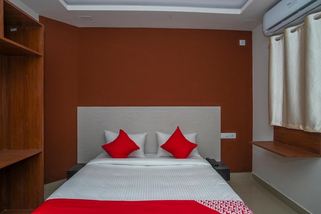 Hotel O Varcity Phi Premium Pavilion ,Above Hdfc Bank ,Near Anjaneya Temple Madiwala, Hosur Main R Бангалор Экстерьер фото