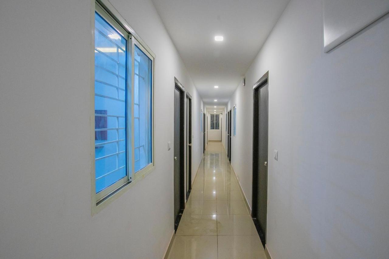 Hotel O Varcity Phi Premium Pavilion ,Above Hdfc Bank ,Near Anjaneya Temple Madiwala, Hosur Main R Бангалор Экстерьер фото
